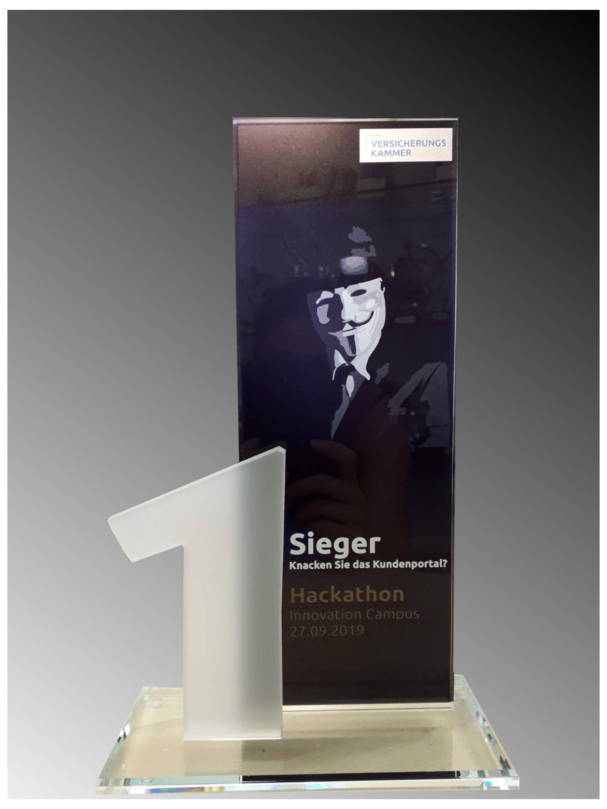 Glaspokal mit UV-Druck Glaspokal mit UV-Druck