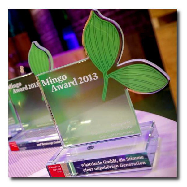 Glaspokale mit Gravur, Glastroph&auml;en, Glasawards, 3D Foto Glasgravur, Pokale:  Mingo Award